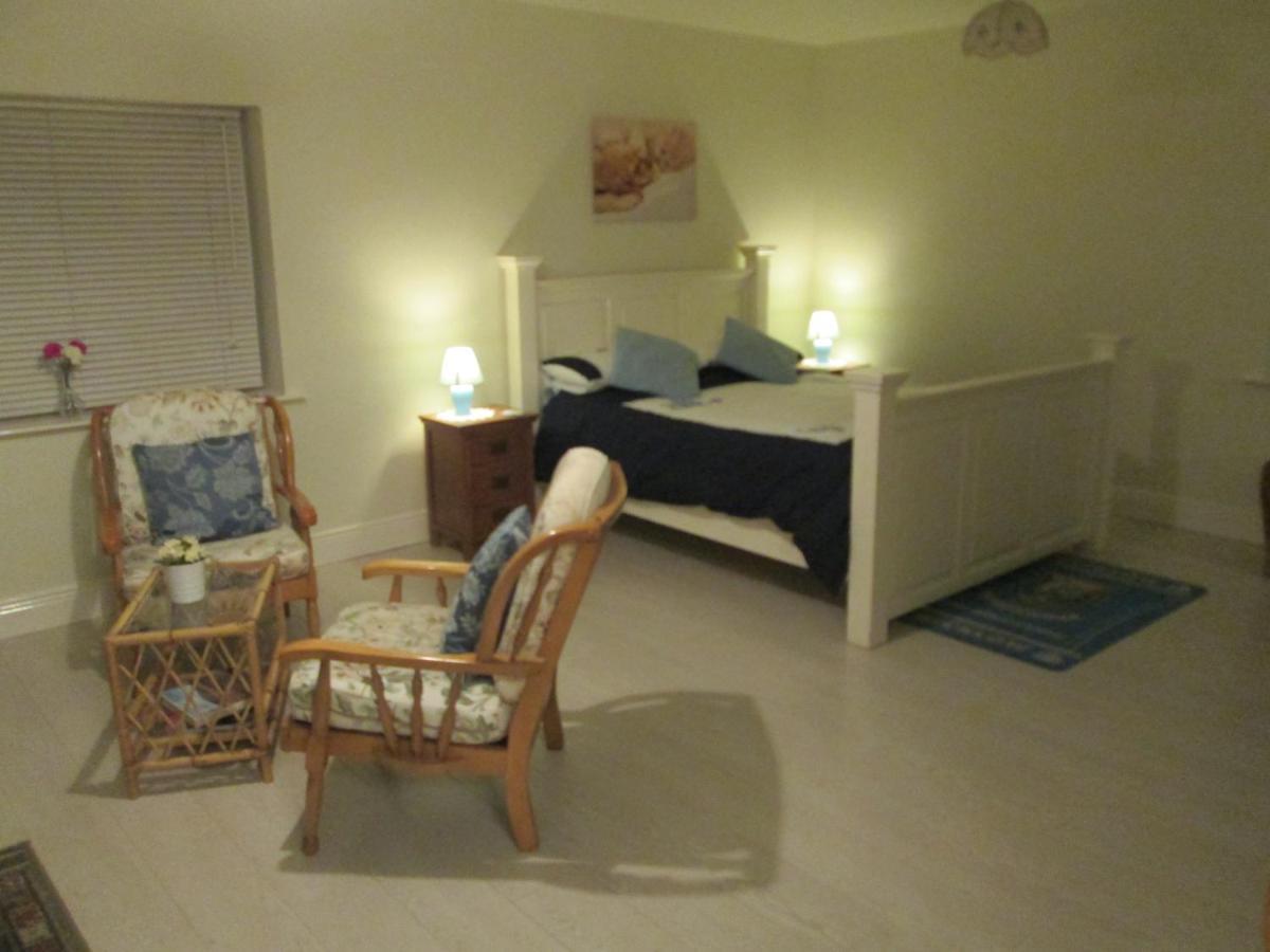 The Willow Room Ashford Bagian luar foto